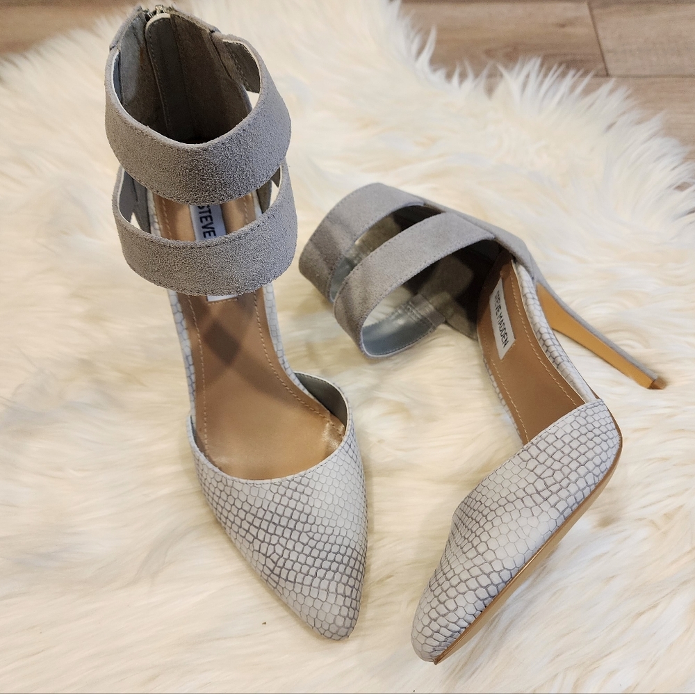 NIB Steve Madden Heels!